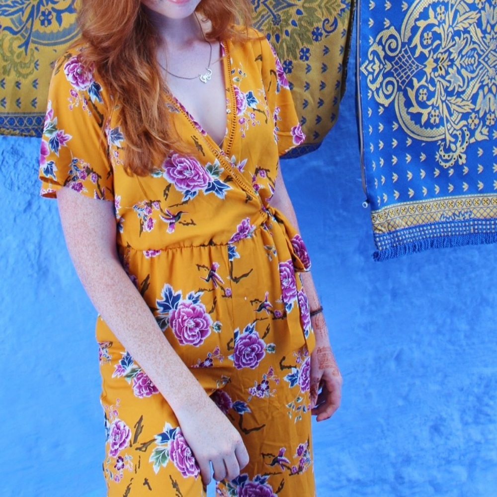 Colorful jumpsuit perf for photo sessions!